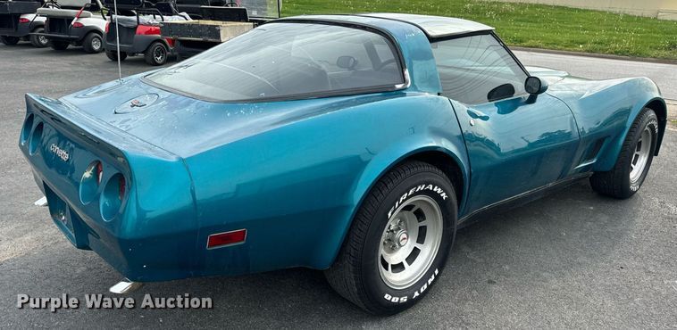 image for item EN4510 1982 Chevrolet Corvette 