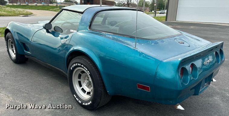 image for item EN4510 1982 Chevrolet Corvette 