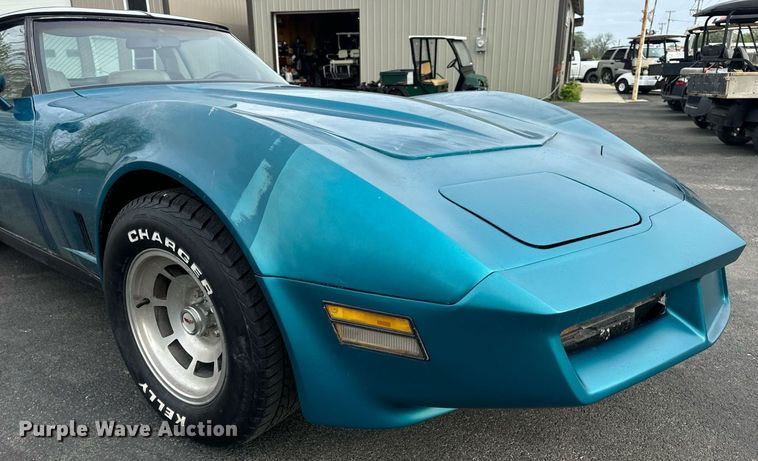 image for item EN4510 1982 Chevrolet Corvette 