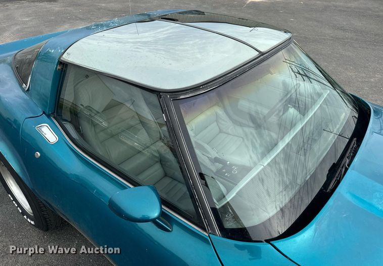 image for item EN4510 1982 Chevrolet Corvette 