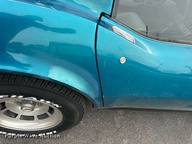 image for item EN4510 1982 Chevrolet Corvette 