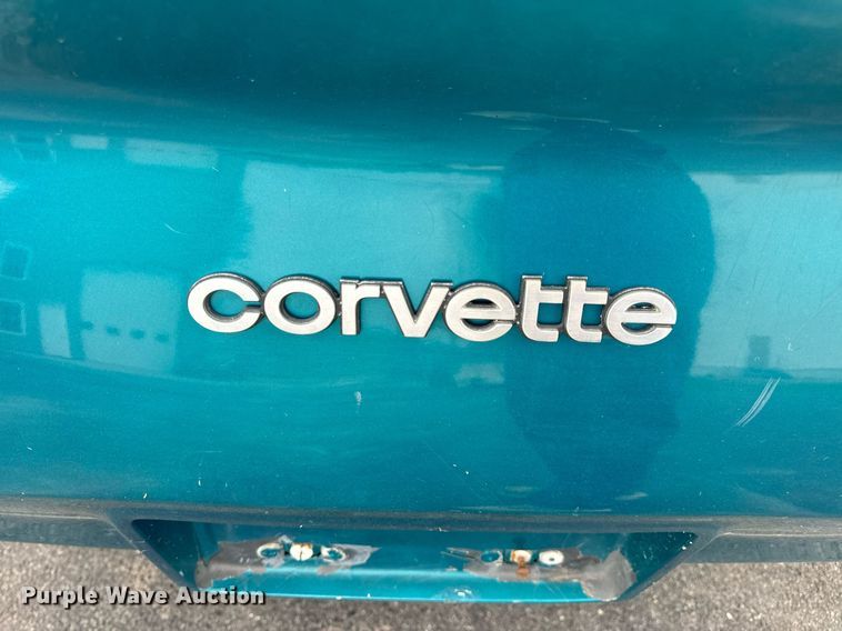 image for item EN4510 1982 Chevrolet Corvette 