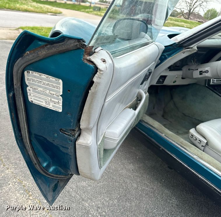 image for item EN4510 1982 Chevrolet Corvette 