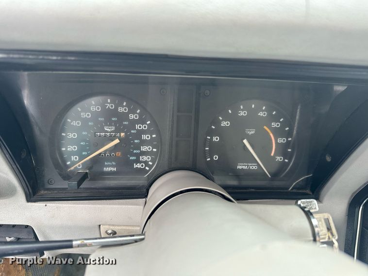 image for item EN4510 1982 Chevrolet Corvette 