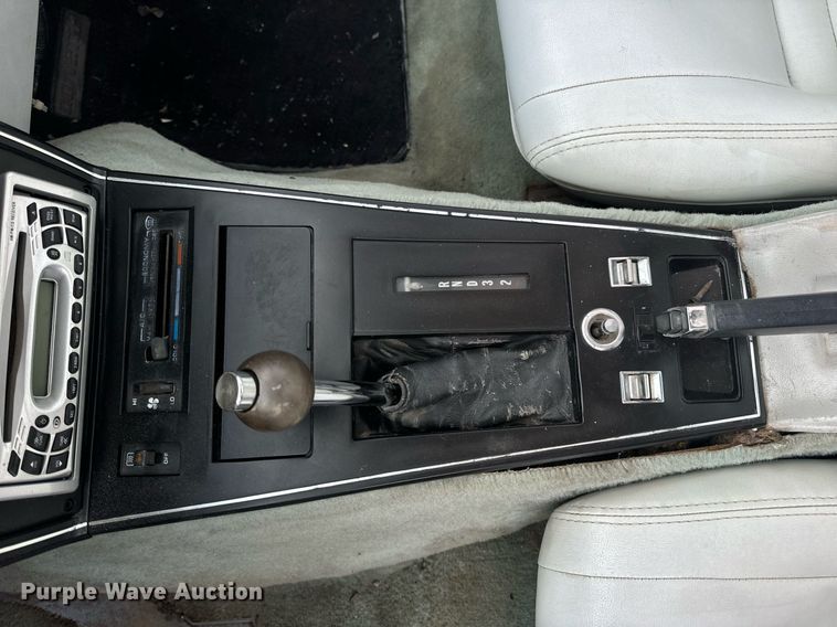 image for item EN4510 1982 Chevrolet Corvette 