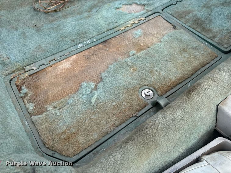 image for item EN4510 1982 Chevrolet Corvette 