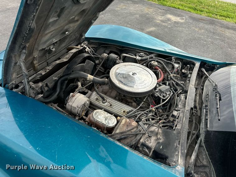 image for item EN4510 1982 Chevrolet Corvette 