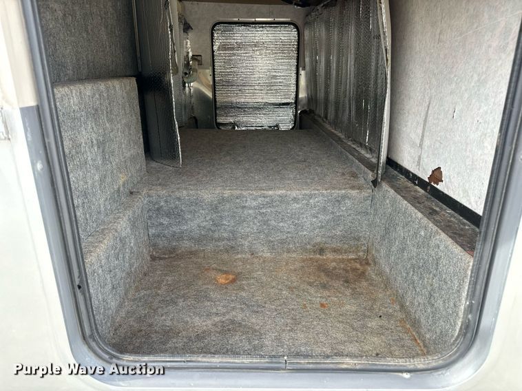 image for item EN4512 1996 Winnebago Adventure RV