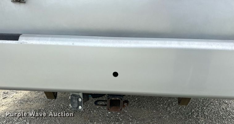 image for item EN4512 1996 Winnebago Adventure RV