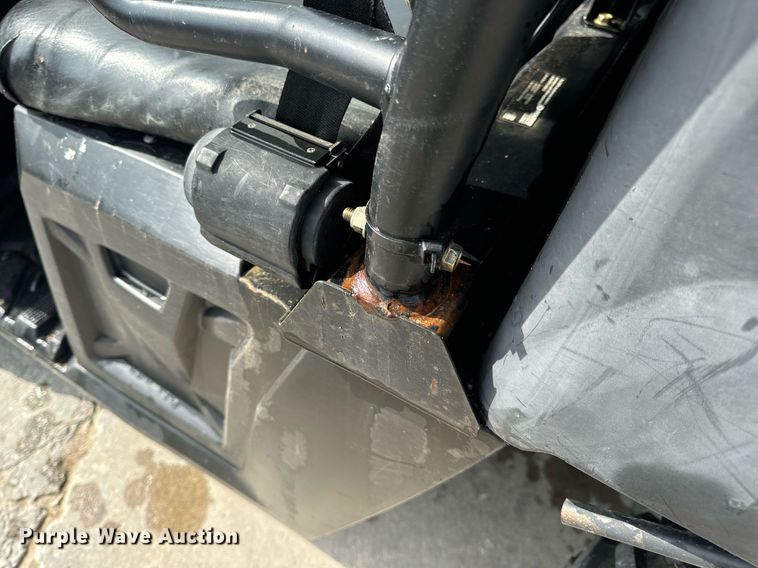 image for item EN4522 2012 Polaris 400 utility vehicle