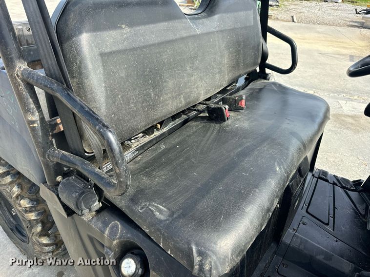 image for item EN4522 2012 Polaris 400 utility vehicle