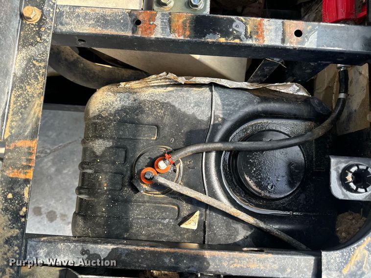 image for item EN4522 2012 Polaris 400 utility vehicle