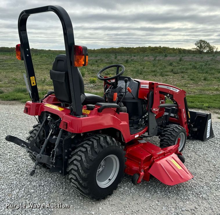 image for item EN4524 2021 Massey Ferguson GC1723 MFWD tractor