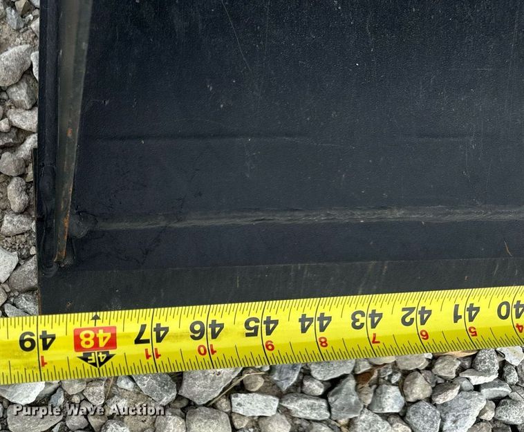 image for item EN4524 2021 Massey Ferguson GC1723 MFWD tractor