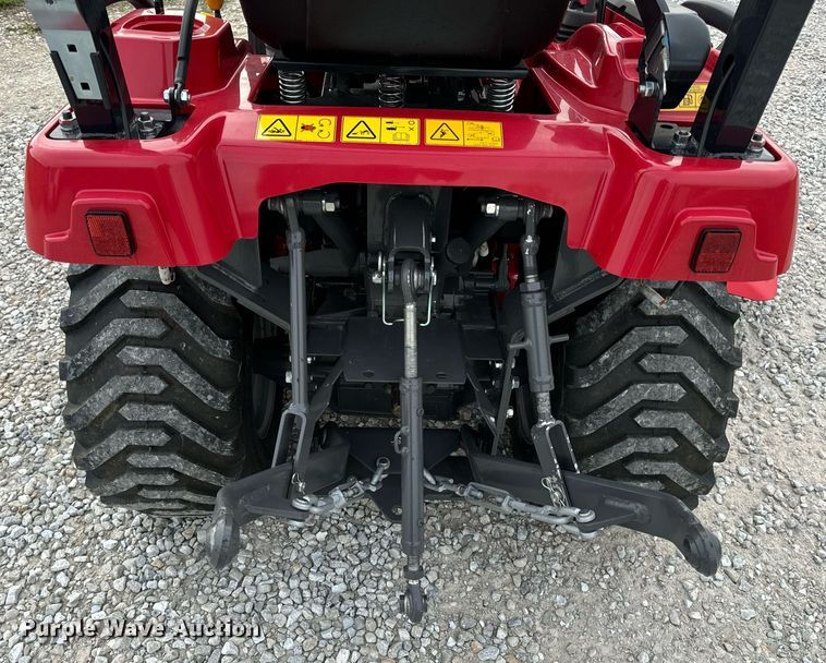 image for item EN4524 2021 Massey Ferguson GC1723 MFWD tractor