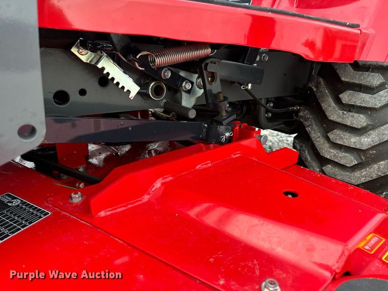 image for item EN4524 2021 Massey Ferguson GC1723 MFWD tractor