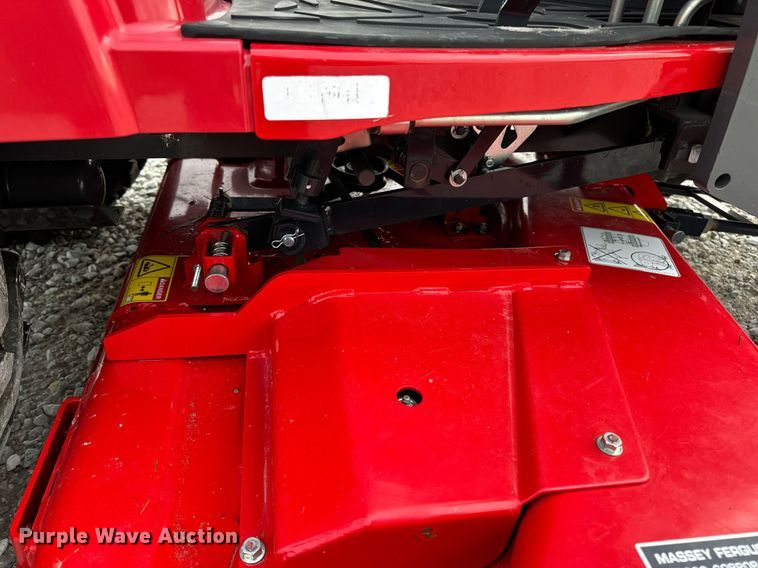 image for item EN4524 2021 Massey Ferguson GC1723 MFWD tractor