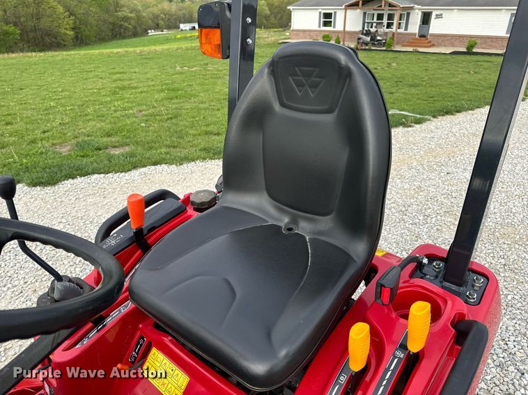 image for item EN4524 2021 Massey Ferguson GC1723 MFWD tractor