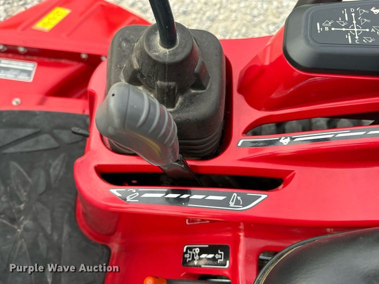 image for item EN4524 2021 Massey Ferguson GC1723 MFWD tractor