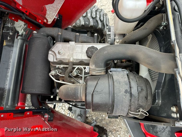 image for item EN4524 2021 Massey Ferguson GC1723 MFWD tractor