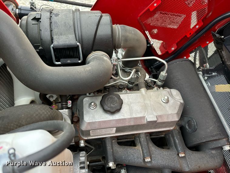 image for item EN4524 2021 Massey Ferguson GC1723 MFWD tractor