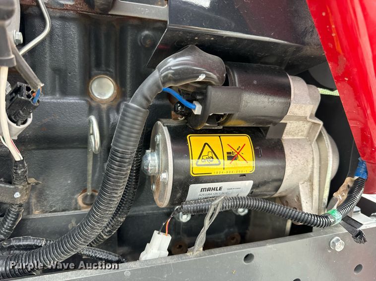 image for item EN4524 2021 Massey Ferguson GC1723 MFWD tractor