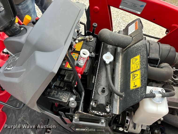 image for item EN4524 2021 Massey Ferguson GC1723 MFWD tractor