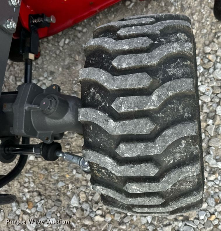 image for item EN4524 2021 Massey Ferguson GC1723 MFWD tractor