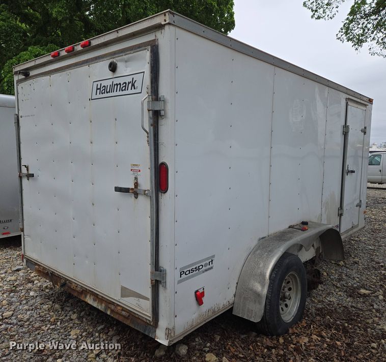 image for item EN8936 2014 Haulmark enclosed cargo trailer