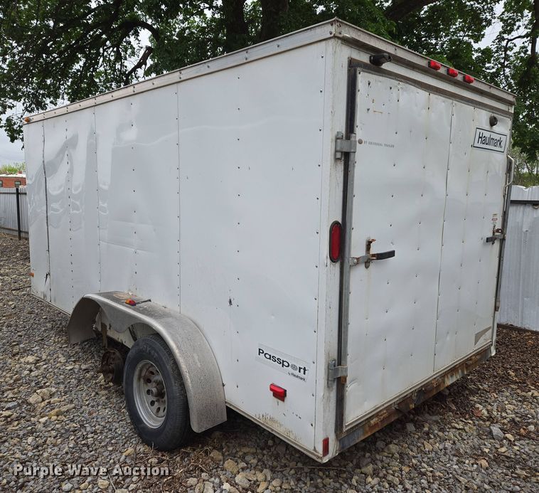 image for item EN8936 2014 Haulmark enclosed cargo trailer