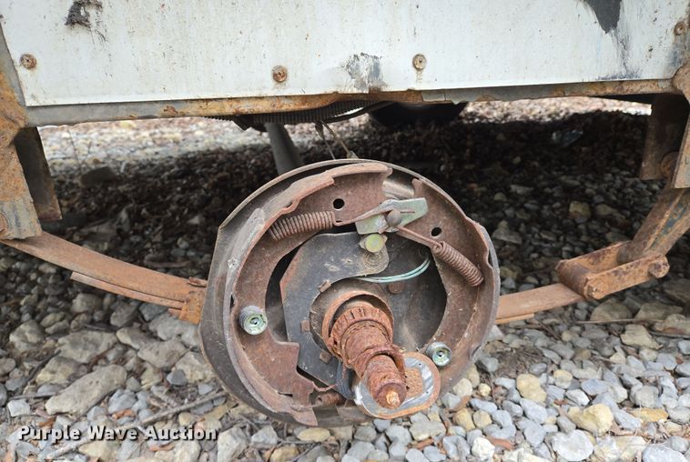 image for item EN8936 2014 Haulmark enclosed cargo trailer