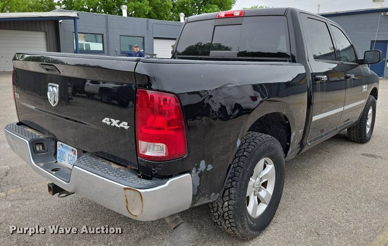 image for item EN8939 2013 Dodge Ram 1500 Crew Cab pickup truck