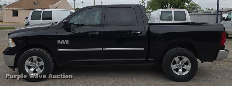 image for item EN8939 2013 Dodge Ram 1500 Crew Cab pickup truck