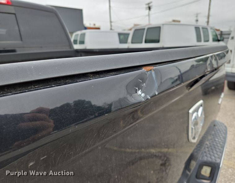 image for item EN8939 2013 Dodge Ram 1500 Crew Cab pickup truck