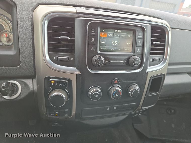 image for item EN8939 2013 Dodge Ram 1500 Crew Cab pickup truck