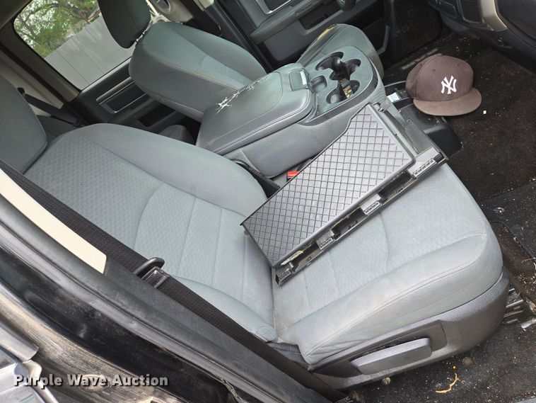 image for item EN8939 2013 Dodge Ram 1500 Crew Cab pickup truck