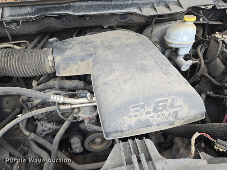 image for item EN8939 2013 Dodge Ram 1500 Crew Cab pickup truck