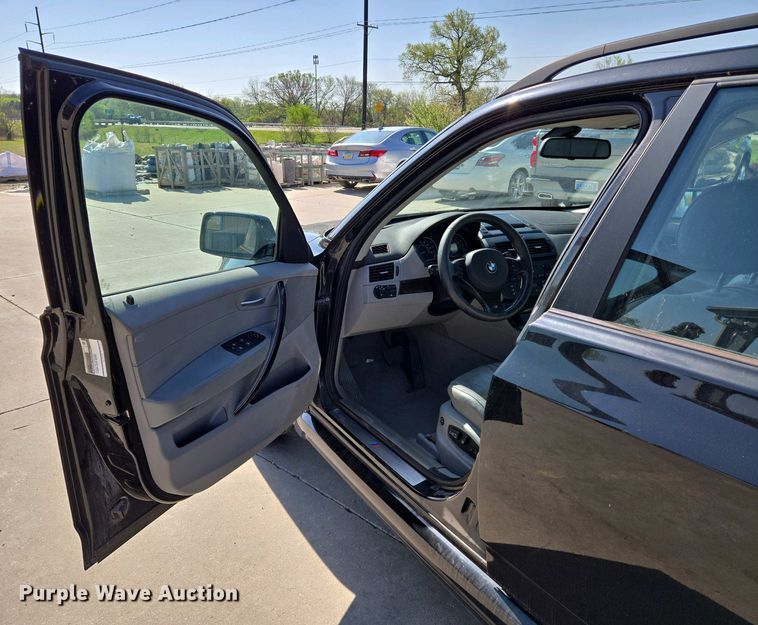 image for item EO0767 2007 BMW X3 SUV