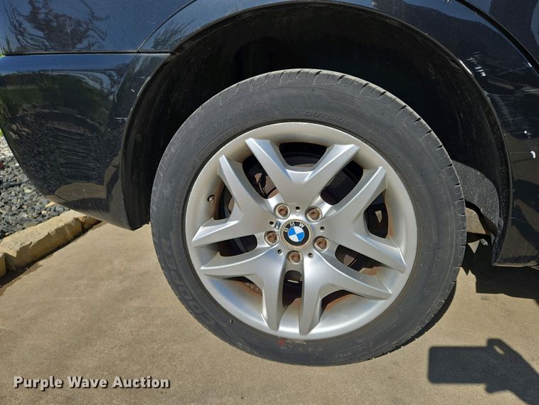 image for item EO0767 2007 BMW X3 SUV