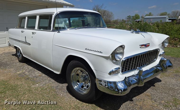 image for item EO0768 1955 Chevrolet 210 Townsman wagon 