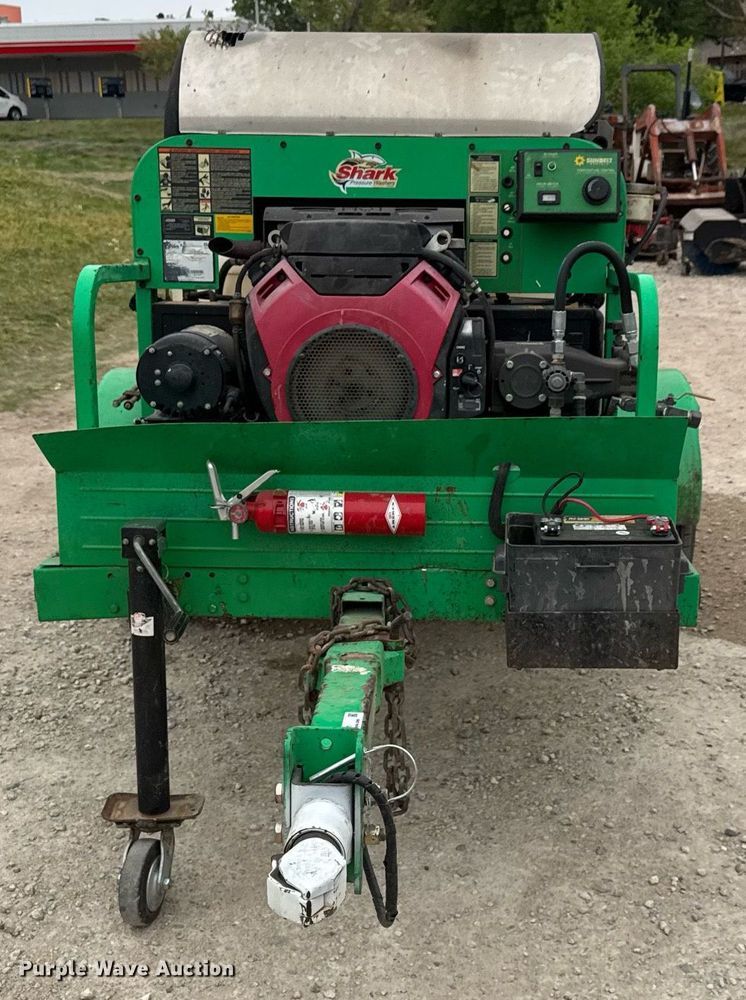 image for item EQ1351 Shark SSG-503537E/G hot pressure washer trailer