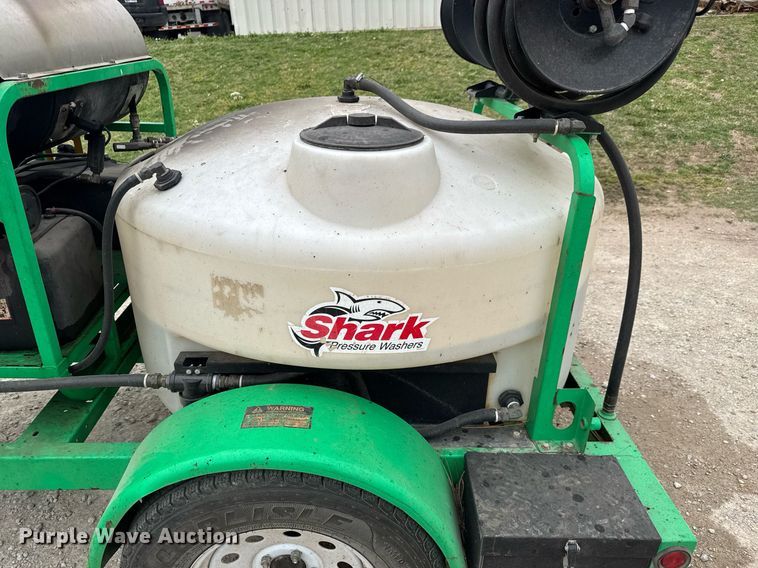 image for item EQ1351 Shark SSG-503537E/G hot pressure washer trailer