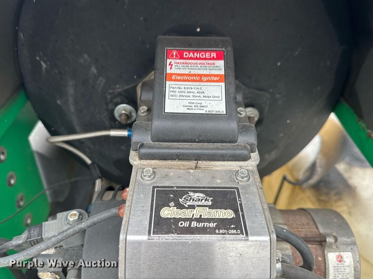 image for item EQ1351 Shark SSG-503537E/G hot pressure washer trailer