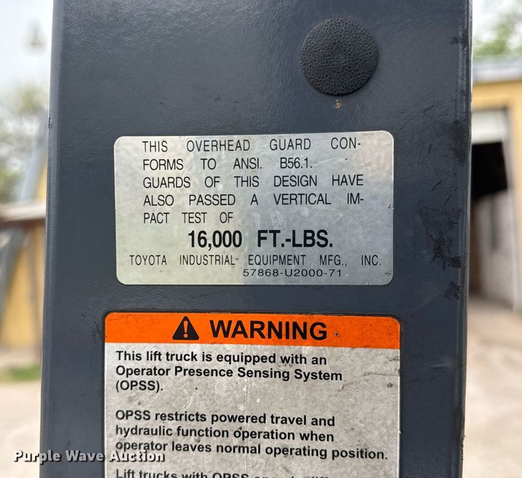 image for item EQ1353 Toyota 8FGCU20 forklift