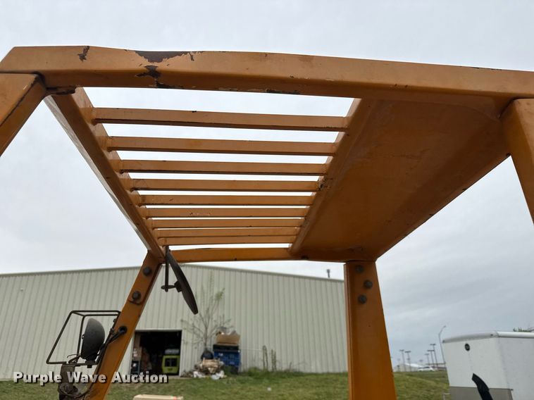 image for item EQ1355 Nissan PH02 forklift