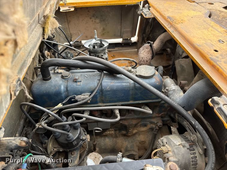 image for item EQ1355 Nissan PH02 forklift