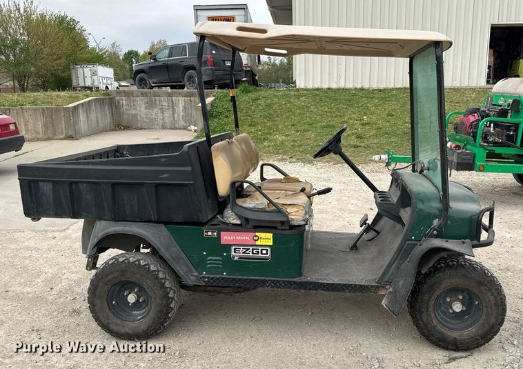 image for item EQ1356 E-Z-GO ST golf cart