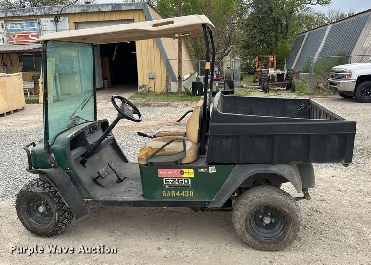 image for item EQ1356 E-Z-GO ST golf cart