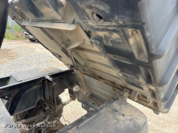 image for item EQ1356 E-Z-GO ST golf cart