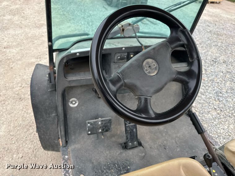 image for item EQ1356 E-Z-GO ST golf cart